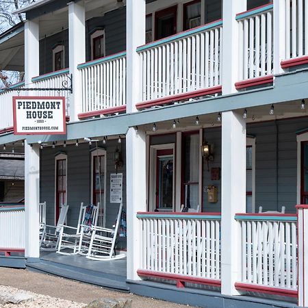 Downtown Chantilly Ste Piedmont Eureka Springs Exterior photo